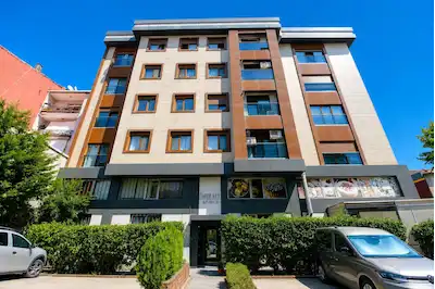 KARTAL TOPSELVİ'DE 175 M² 4+1 E-5 VE MARMARAY'A YAKIN DAİRE