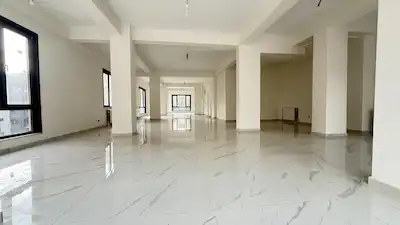 BEŞIKTAŞ DIKILITAŞ EMIRHAN CADDESININ EN PRESTIJLI DÜKKANI 205M2