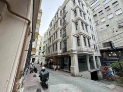 GRIMALDI REZIDENCE GALATA 2+1 EŞYALI -GENÇ BINA-KAPALI OTOPARK