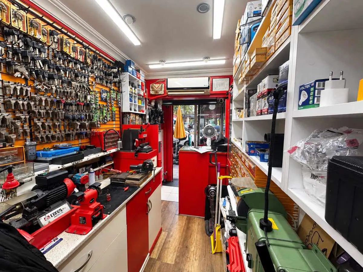 Property image 8