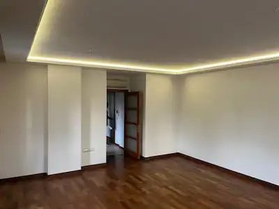 87M2 NET BÜYÜK 2+1 KIRALIK DAIRE MARMARAYA VE CADDEYE YAKIN