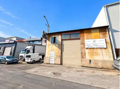 OSTİM OSB'DE  YATIRIMLIK  FIRSAT DÜKKAN