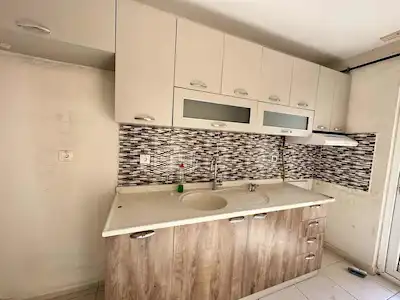 RE/MAX DREAM FARKIYLA İZMİT MERKEZDE KİRALIK REZİDANS