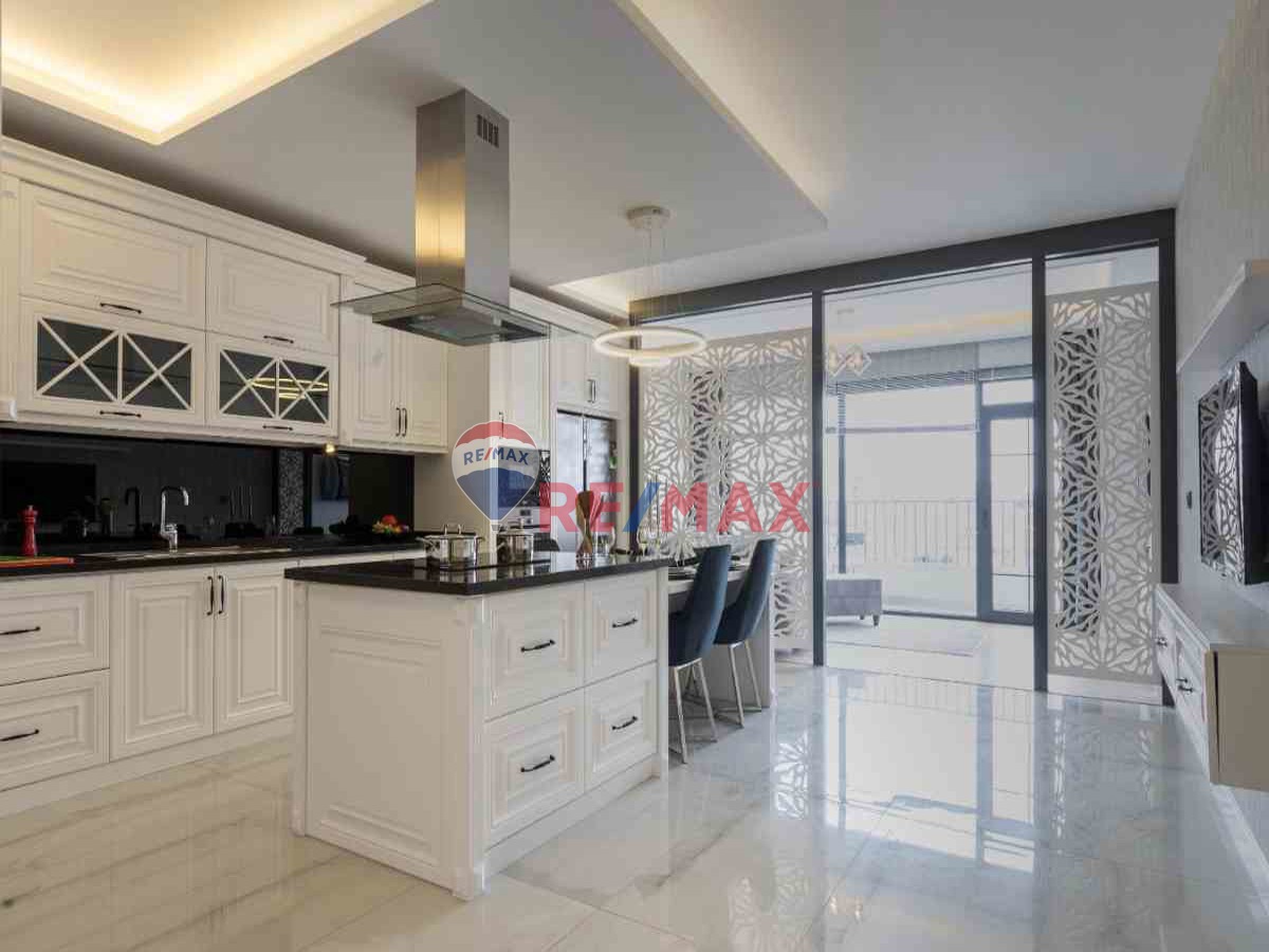 REMAX PARAF' TAN NATAVEGA YAKINI CAN TOWERS'DA 4+1 SATILIK DAİRE