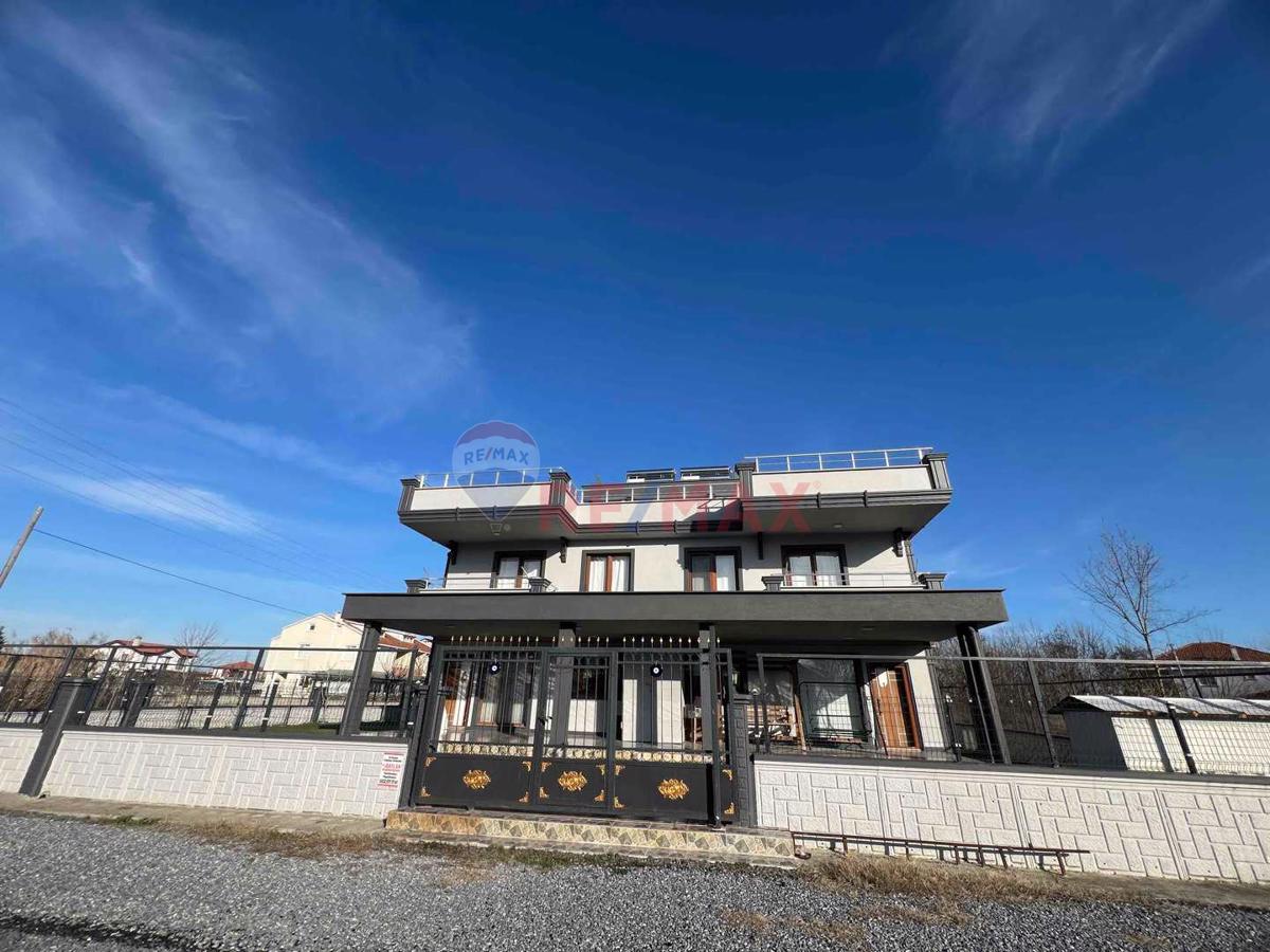 ￼19 Mayıs DEREKÖY’DE SATILIK İKİZ VİLLA