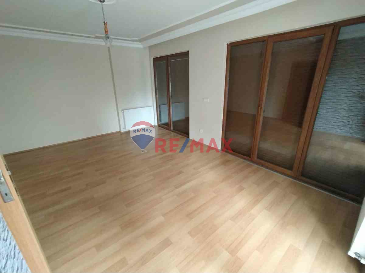 KARTAL /ESENTEPE MAHALLESİ 2+1 SATILIK DAİRE