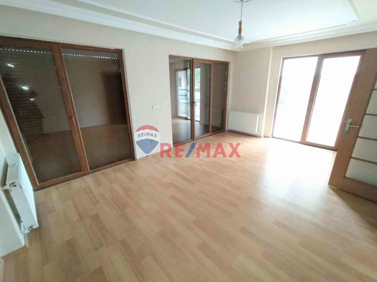 KARTAL /ESENTEPE MAHALLESİ 2+1 SATILIK DAİRE