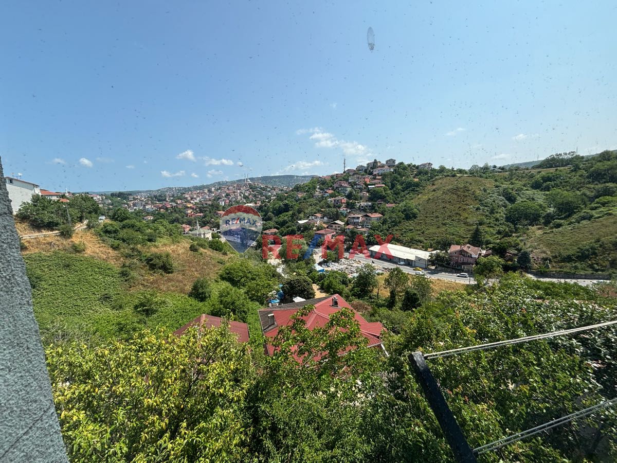 ÇUBUKLU DİŞ HASTAHANESİNE YAKIN 2 +1