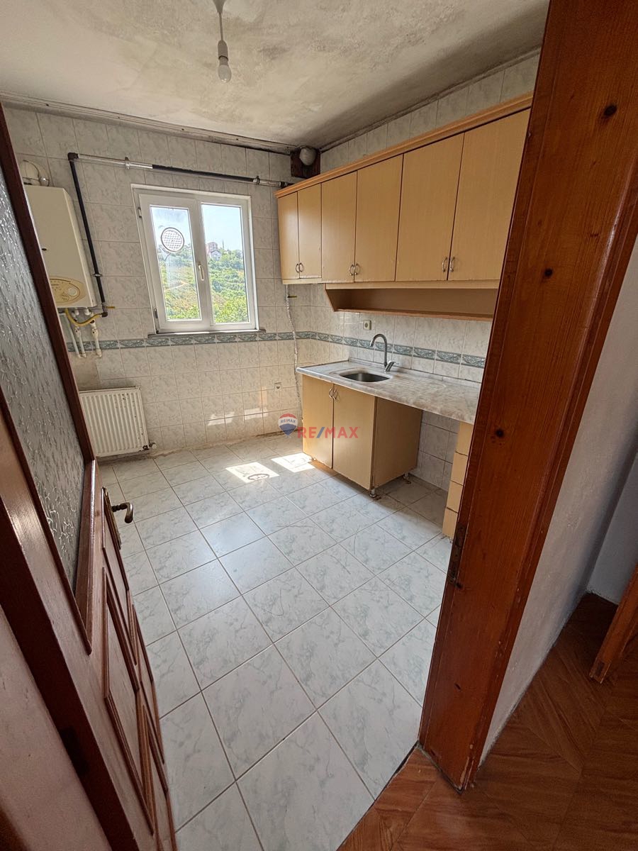 ÇUBUKLU DİŞ HASTAHANESİNE YAKIN 2 +1