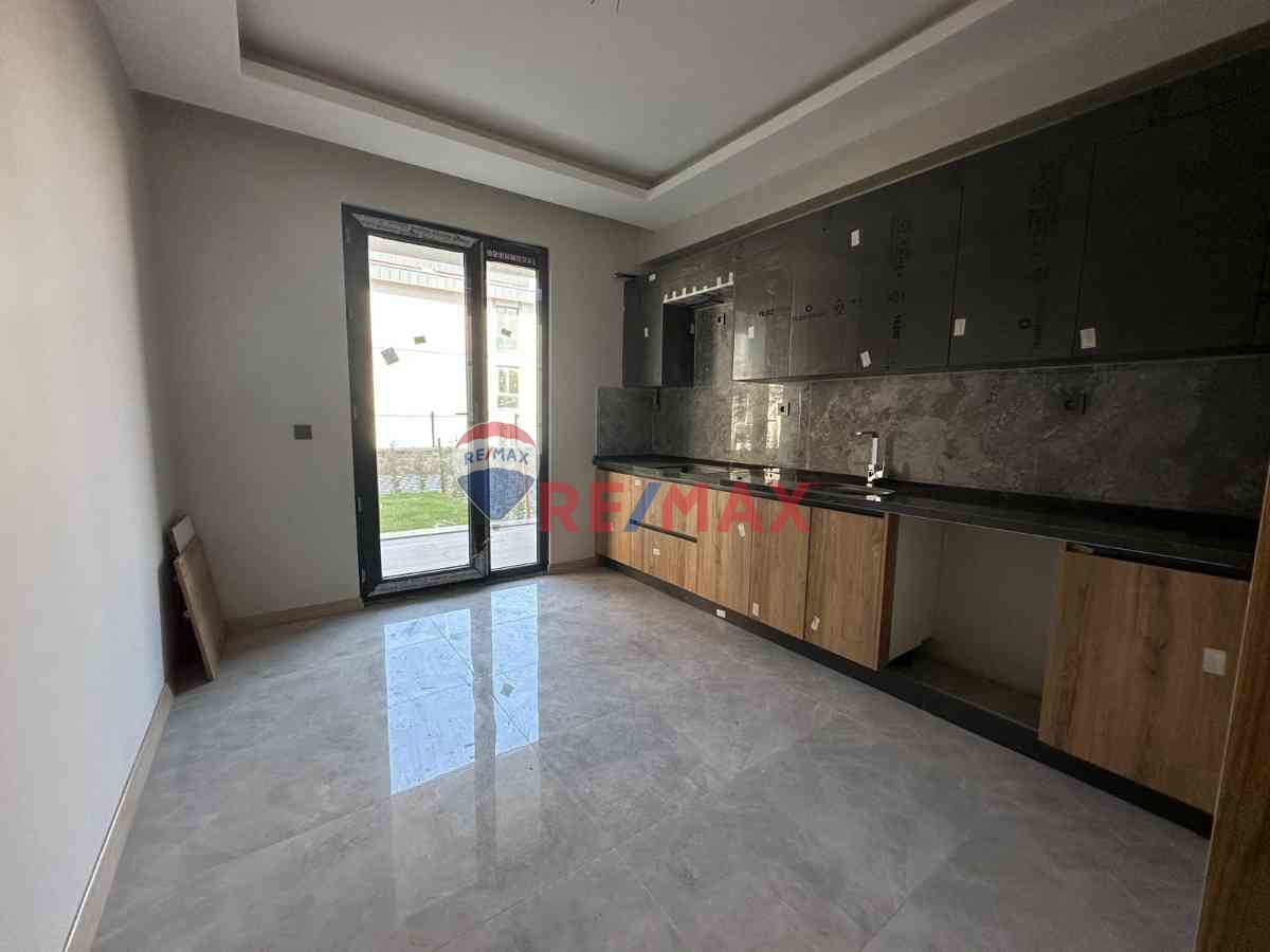 BAŞİSKELE YUVACIK LOCA 3+1 DENİZ MANZARALI KİRALIK DAİRE