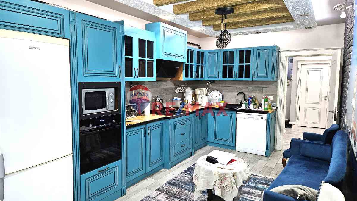 SATILIK BALKON HAVUZLU DAIRE