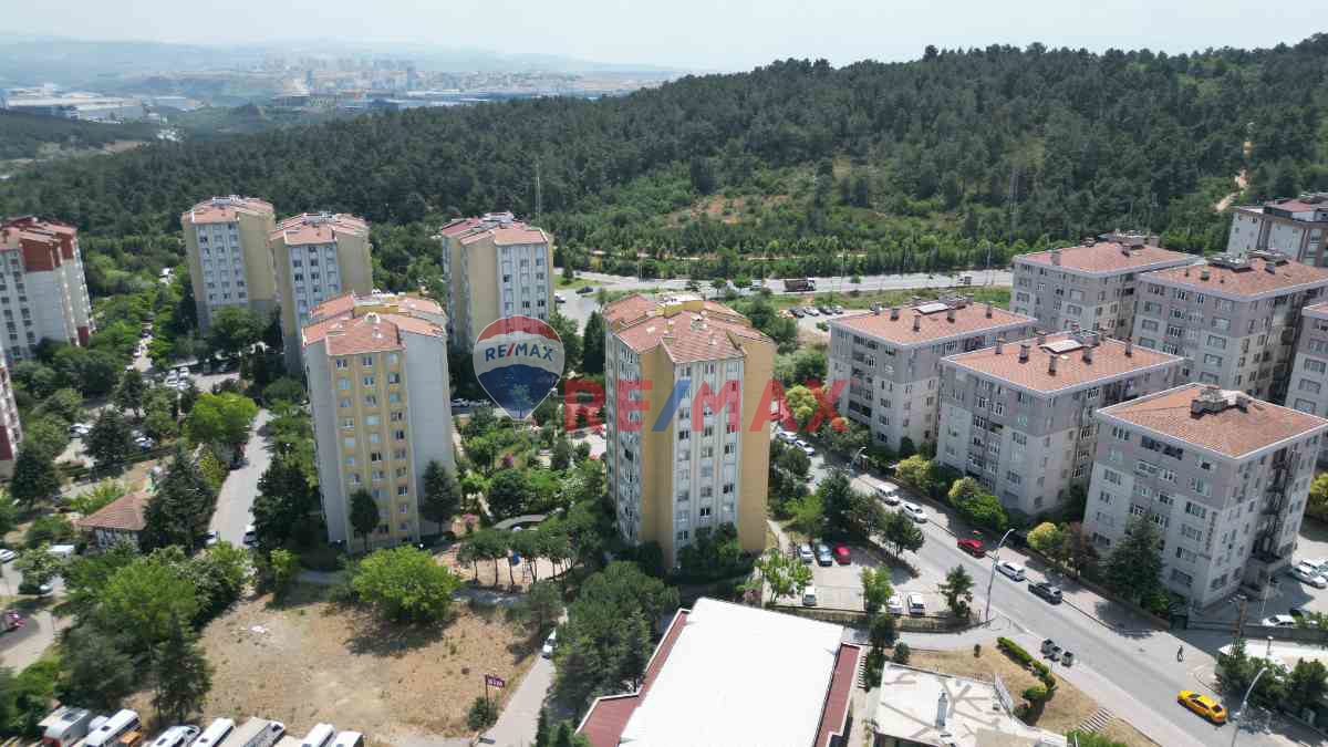 MUTLUKENT LODOS SİTESİNDE KİRALIK 3+1 DAİRE