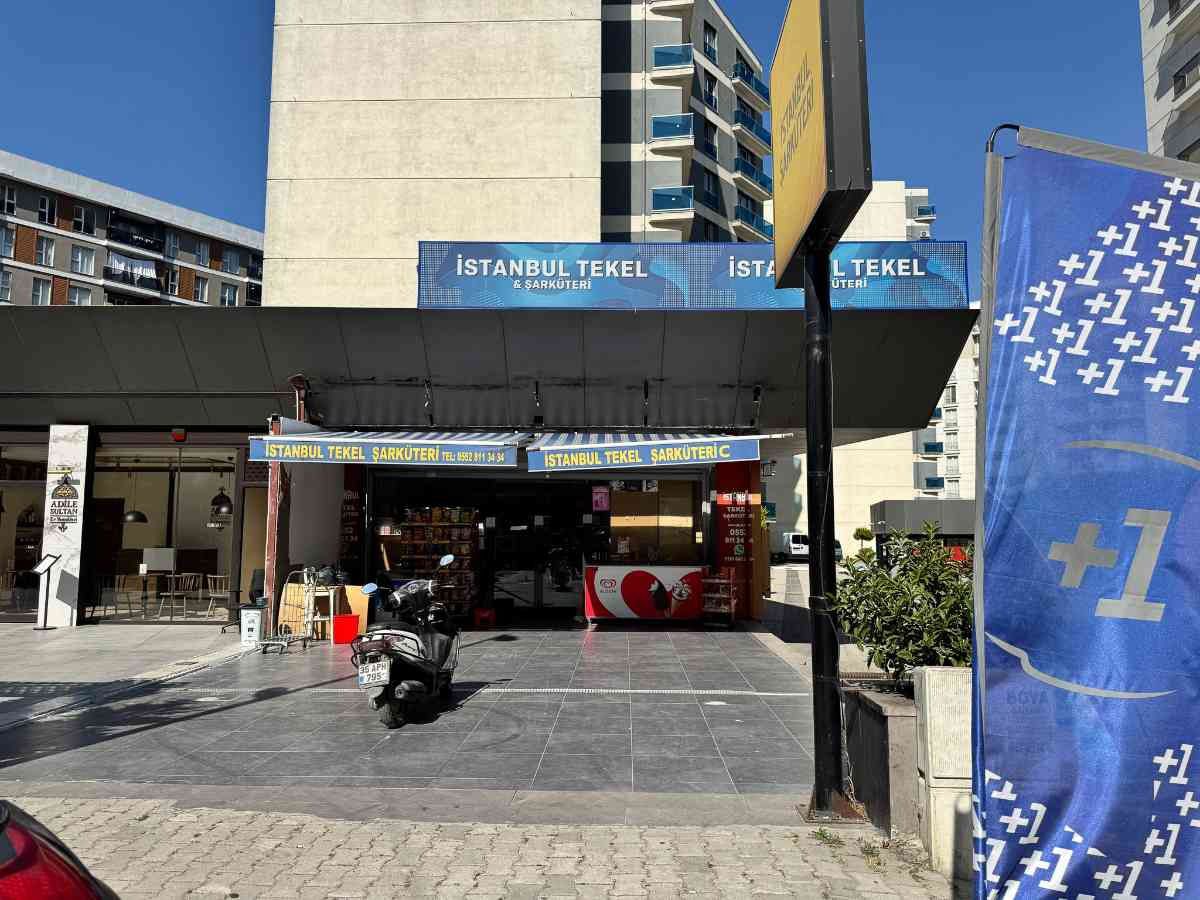 ESENYURT PİRİ REİS MAHALLESİ CADDE ÜZERİ YATIRIM FIRSATI DÜKKAN