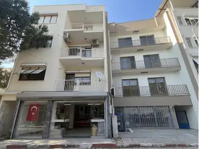 KINIK MERKEZDE SATILIK 2+1 ARAKAT DAIRE