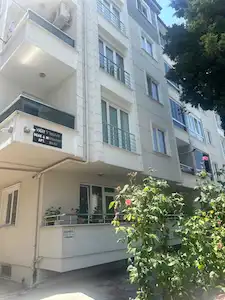 LÜLEBURGAZ ATATÜRK MAHALLESİNDE RE/MAX EKİNOX'TAN SATILIK 2+1 DAİRE