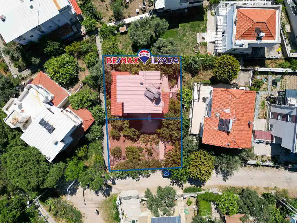 DENİZKÖY'DE DENİZE YAKIN  ÇIFT TAPULU YAZLIK