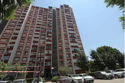 MAVİŞEHİR PAMUKKALE SİTESİNDE ÖN SIRADA DENIZ MANZARALI TADİLATLI 4+1 SATILIK DAİRE