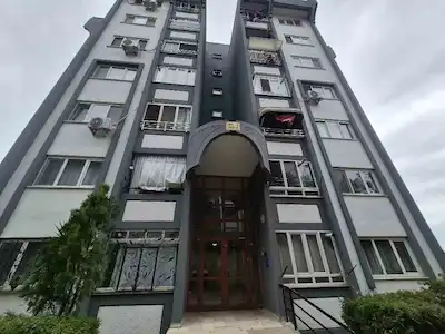 ŞEKERPINAR TOKİ KONUTLARI'NDA, AİLE YAŞAMINA UYGUN, DÜZENLİ VE KULLANIŞLI PLANIYLA ÖNE ÇIKAN 2+1 DA