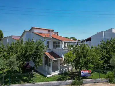 ALTINOVA ESKIŞEHIR SANAYICILER SITESINDE SATILIK 3+1 VILLA