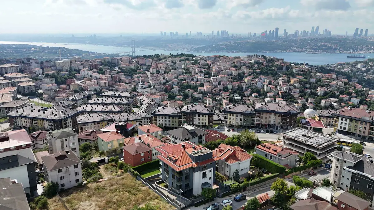 REMAX ASHİLL ÜSKÜDAR FERAH MAHALLESİ 500 M2 KONUT İMARLI ARSA 