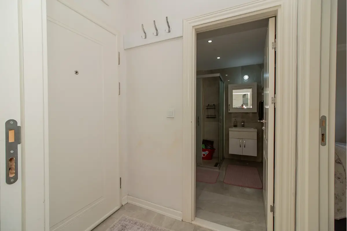 DÖŞEMEALTI DEVLET HASTANESİ KARŞISI HAVUZLU SİTE İÇERİSİNDE  1+1 | BALKONLU | DOĞALGAZ KOMBİLİ