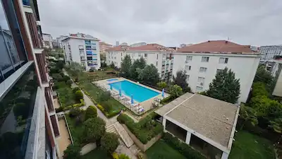 REMAX PRO2 DEN DORA PARK 2 SİTESİ’NDE HAVUZ CEPHELİ 3+1 LÜX DAIRE