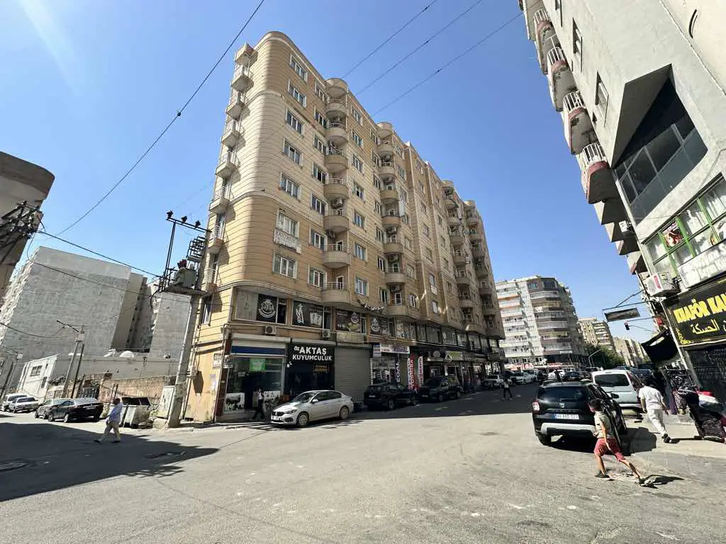 SADETTİN ENGİN/ ŞEMSO KASAP İŞ MERKEZİ SATILIK OFİS-BÜRO