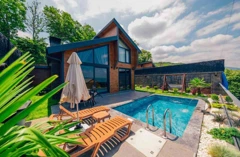 REMAX DREAMDEN SAPANCA'DA TURİZM BELGELİ HAVUZLU VİLLA TESİSİ!