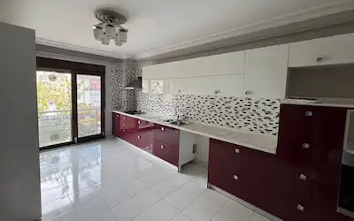 GÖLCÜK DONANMA MAH.’DE 250 M² NET, 3+1 GENİŞ KİRALIK DAİRE