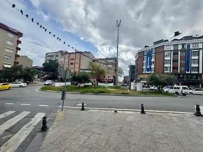 YILDIZTABYA'DA MERKEZI KONUMDA SATILIK DÜKKAN