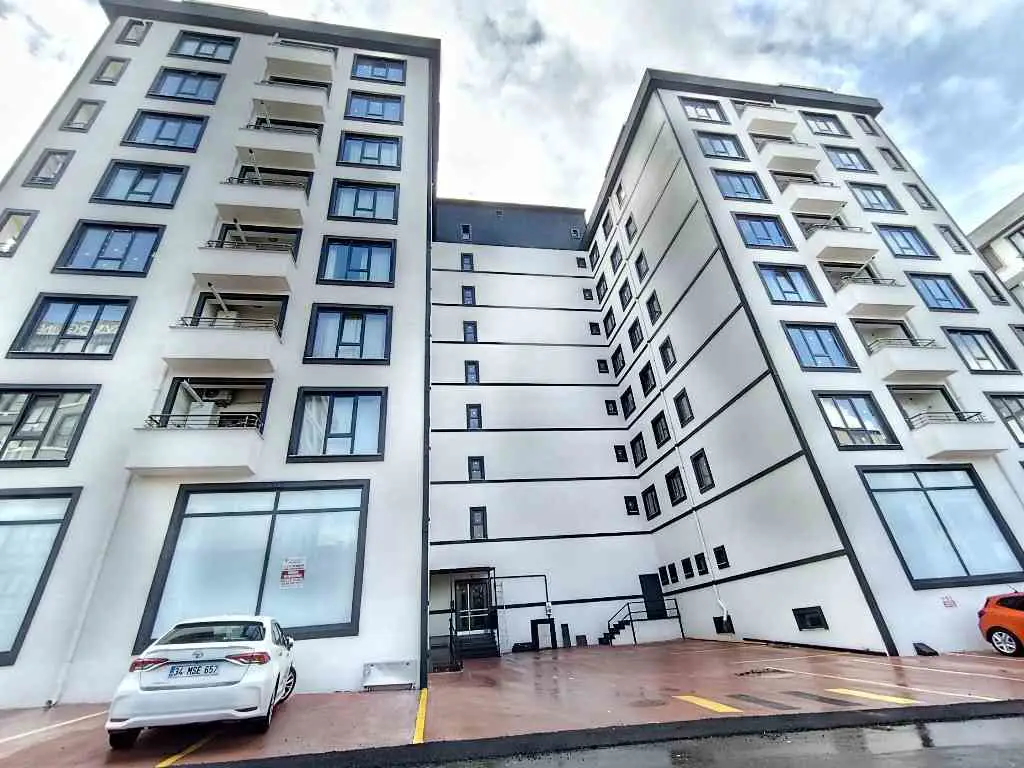 BATTALGAZİ MAHALLESİ'NDE 2+1 SIFIR YERDEN ISITMA LI EBEVEYN BANYOLU DAİRE KİRALIK