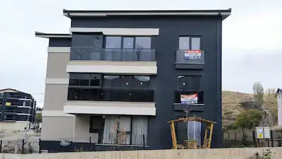 INCEK KIZILCAŞAR’DA SIFIR 2+1 KAPALI BALKONLU KREDİYE UYGUN