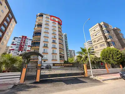 REMAX PALM'DEN MEZİTLİ MERKEZ MAH. GENİŞ VE FERAH 3+1 SATILIK
