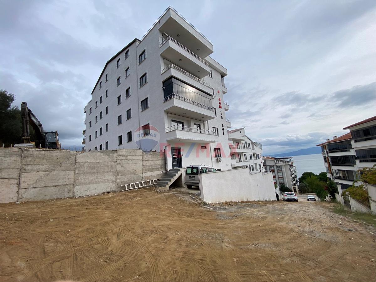 Yalova Armutlu Bayır Mahallesi Satılık 2+1 Sıfır Daire