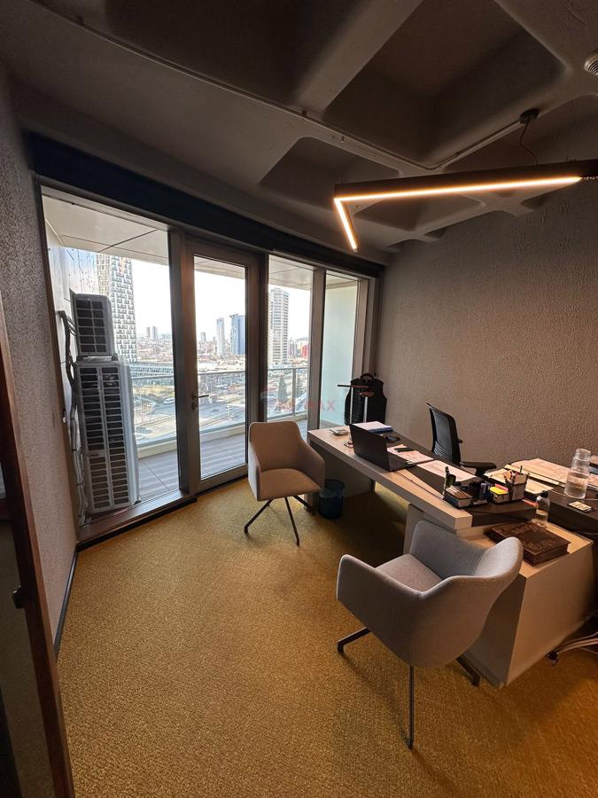 SAFİ ESPADON PROJESİNDE EŞYALI KİRALIK İŞ YERİ