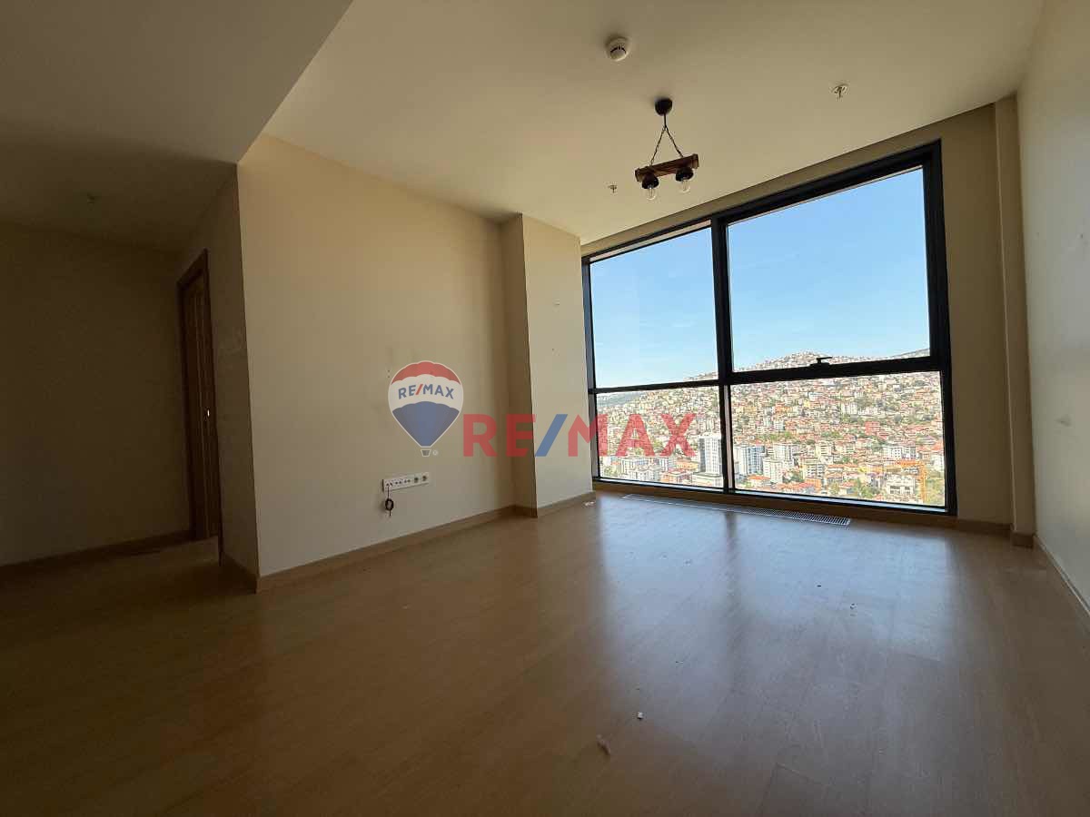 MALTEPE RITIM İSTANBUL YÜKSEK KAT ŞEHIR MANZARALI 1+1 KIRALIK