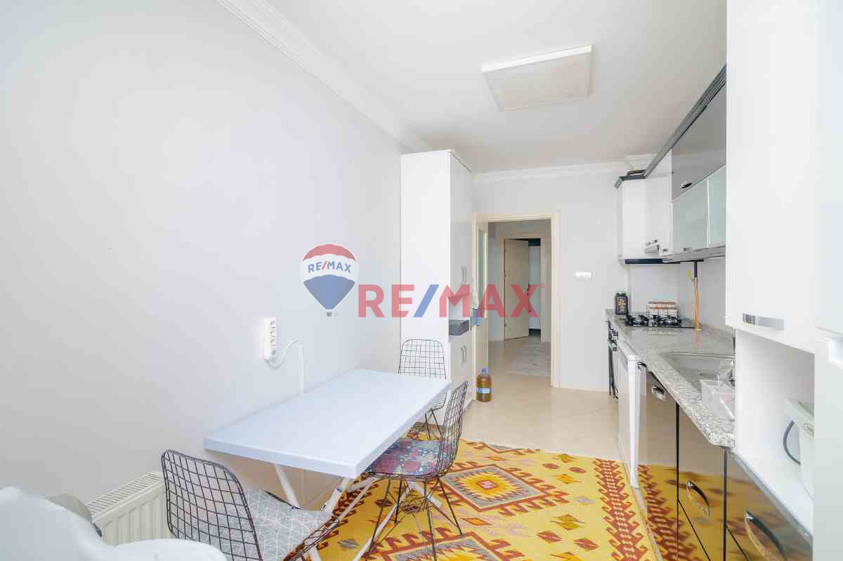 YAMANLAR MAHALLESI ANITPARK SITESI'NDE KIRALIK FERAH 3+1 DAIRE