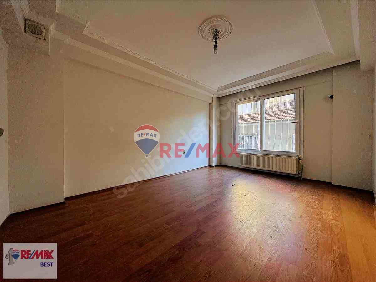 REMAX BEST'TEN BUCA ŞIRINYER DE KIRALIK 2+1