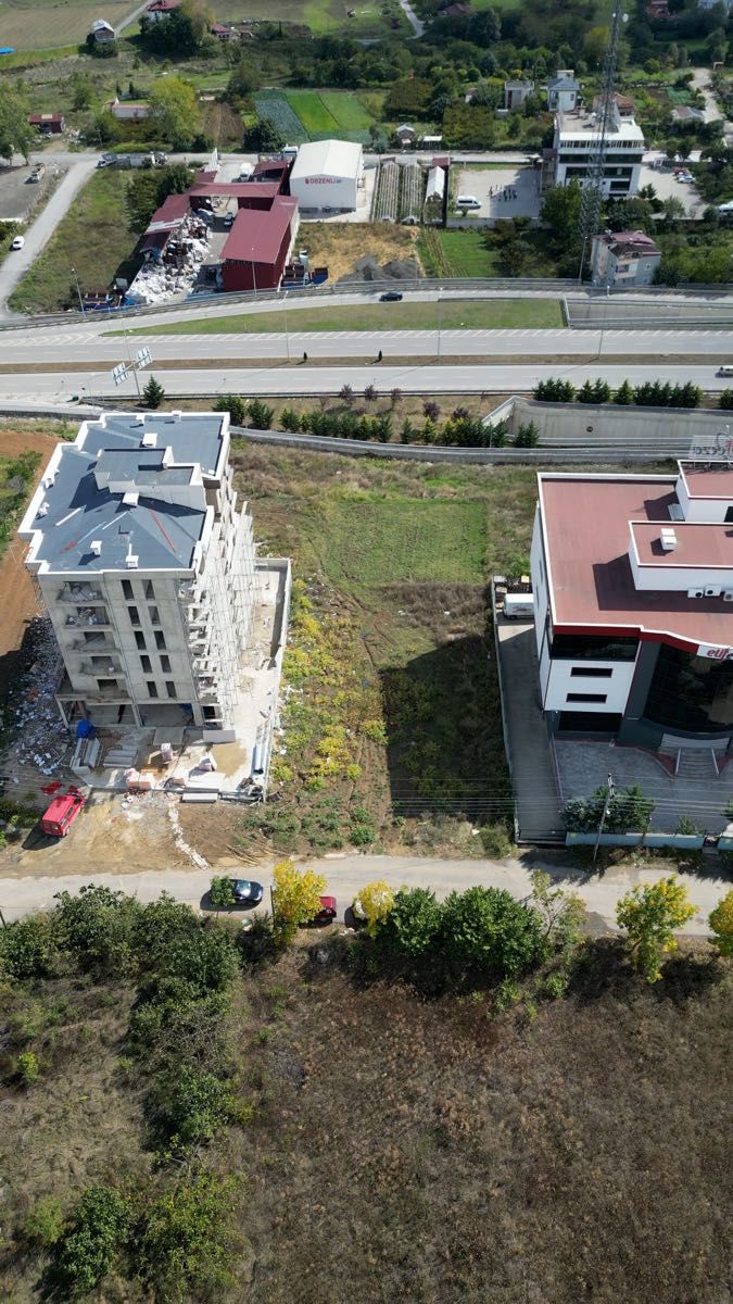 30 ADET OFİS YAPILABİLİR ANKARA YOLUNA 2 NCI PARSEL 6 KAT İMAR