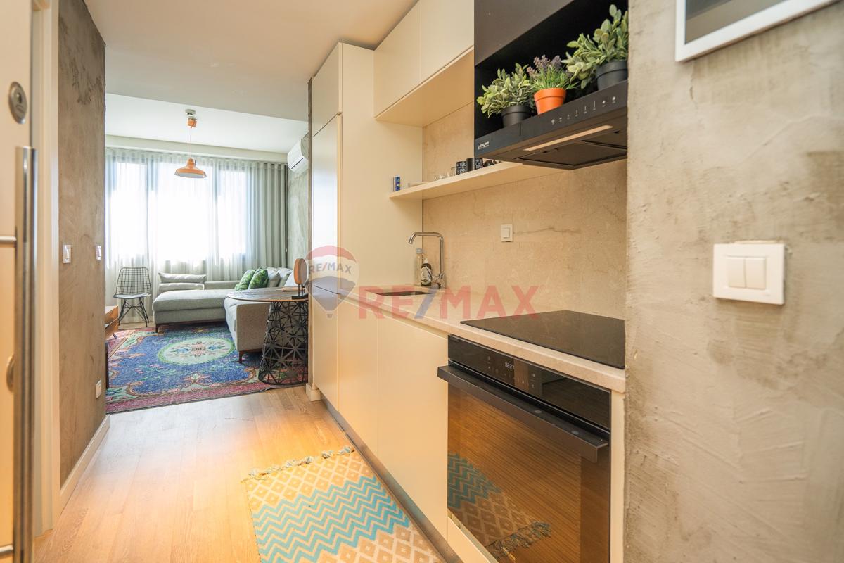 REMAX GELİŞİMDEN G YOO SİTESİNDE ULTRA LÜKS 1+1 EŞYALI DAİRE