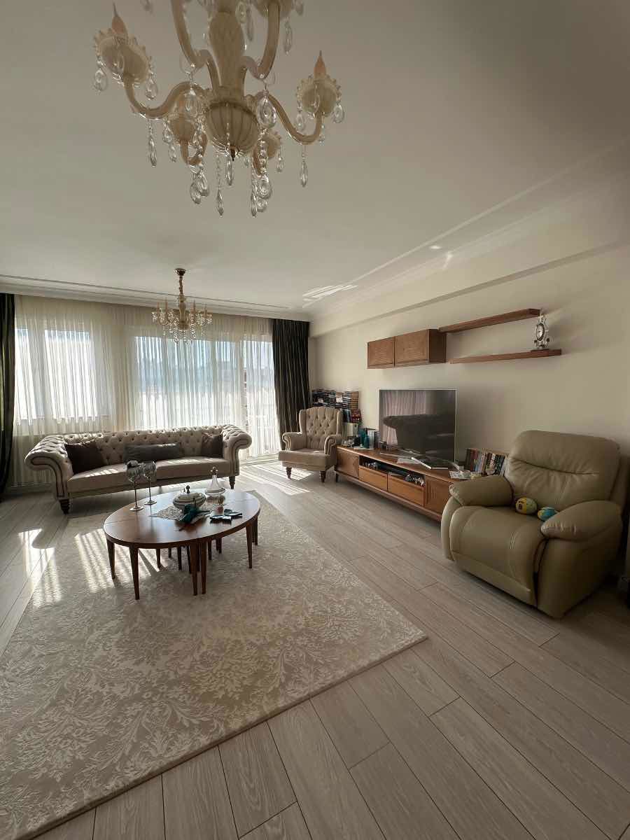 BOSTANLI GASTRONOMİ SOKAĞINDA 4+1 KİRALIK DAİRE