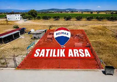 TORBALI ÇAPAK 5 EVLERDE SATILIK 293M2 ARSA