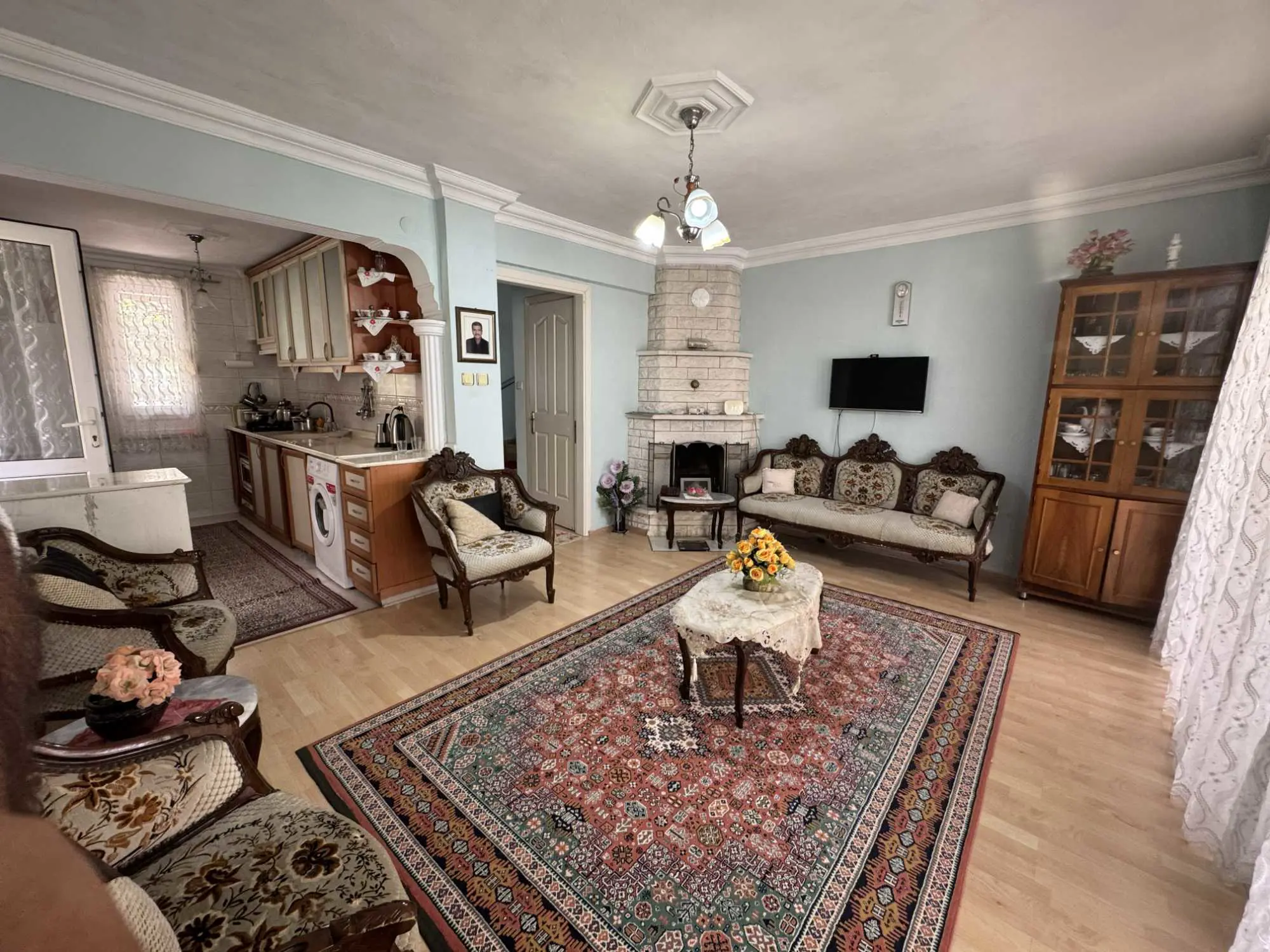 Property image 8