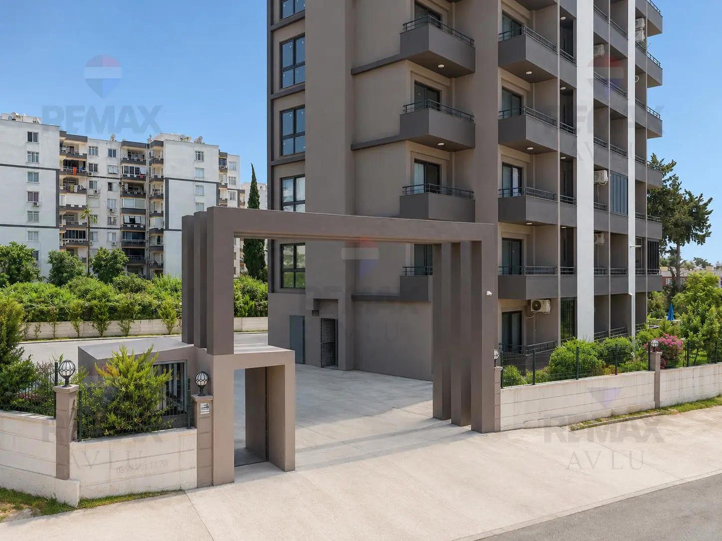 Property image 8