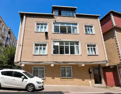  ESENYURT İNÖNÜ MAHALLESİ’NDE SATILIK BİNA