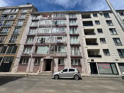 ÇORLU KAZIMİYE MAHALLESİ'NDE STAD YANINDA SATILIK 3+1 DAİRE