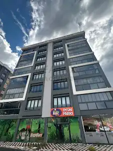 RE/MAX LACIVERT'TEN YILDIZKENT'TE SATILIK 4+1 DAIRE