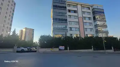 BAĞLICADA 160 M² NET | GİYİNME ODALI | EBEVEYN BANYOLU 3 CEPHE