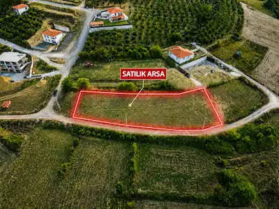 CAMILIDE KONUT VE VILLA YAPIMINA UYGUN FIRSAT ARSA