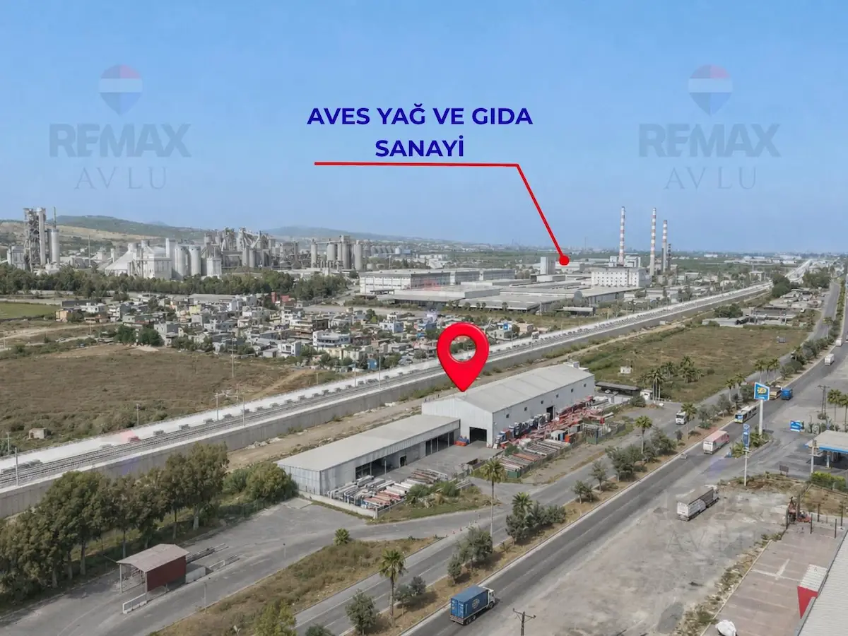 REMAX AVLU'DAN  AKDENİZ D400 ÜZERİNDE SATILIK 5.677M2 FABRİKA VE DEPOLAMA TESİSİ 